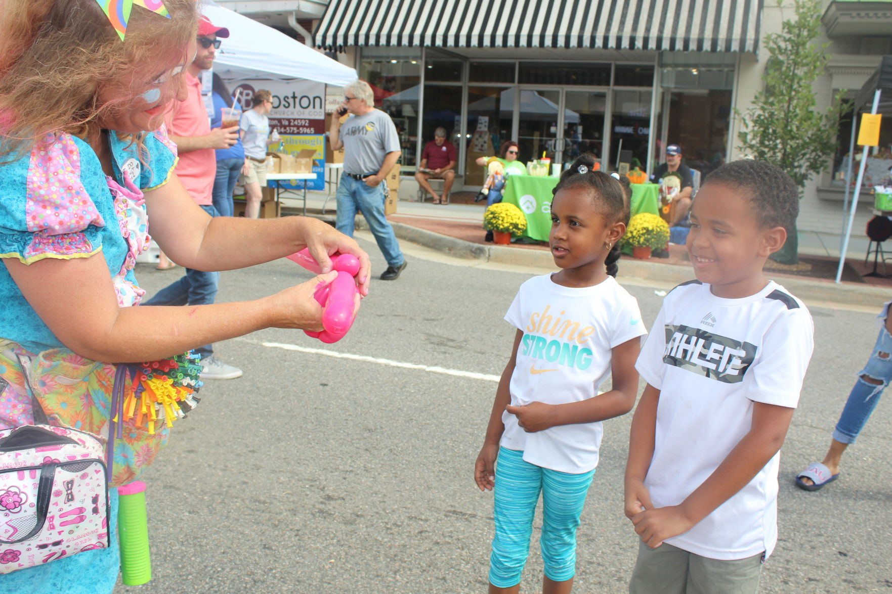 Josiah Henderson and Dakota Mosley balloon animals.JPG